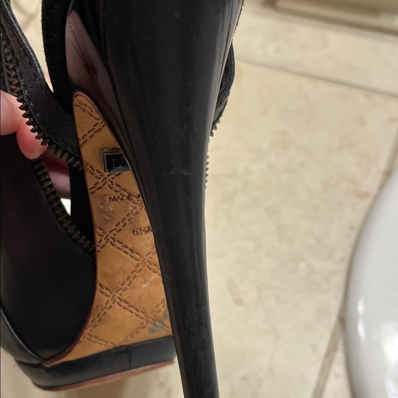 L.A.M.B. Black Zipper Slingback Open Toe Heels - Picture 9 of 13